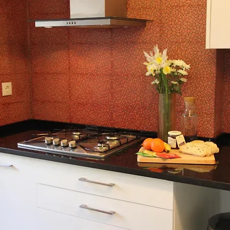 Tasty Flat - Graca Apartment